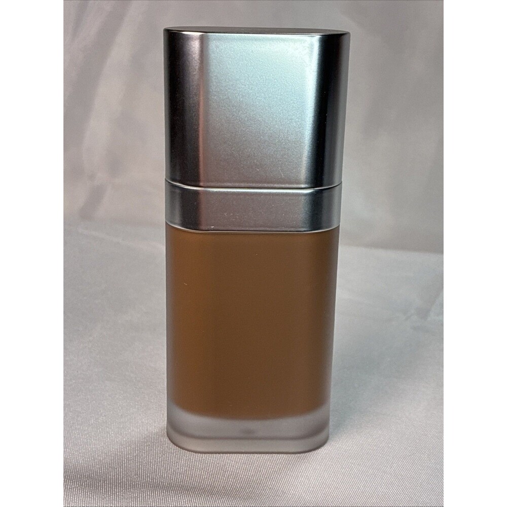 R.E.M Beauty Sweetener Foundation Shade Rich 2W NWOB 1 fl Oz